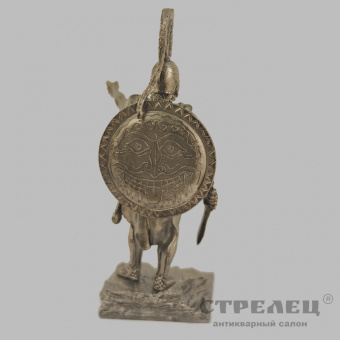 фото — оловянный солдатик «таксиарх, 5 век до н.э.». гк